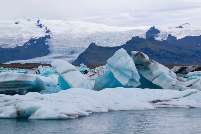 Laguna glaciar de Jökulsárlón en verano